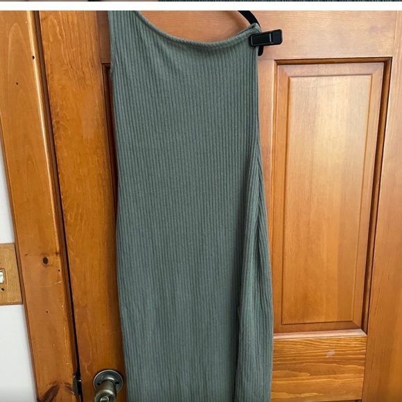 Abercrombie & Fitch Green Ribbed Top - Picture 2 of 2